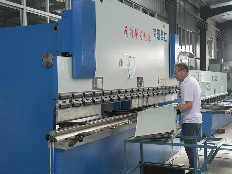 نمای کلی کارخانه